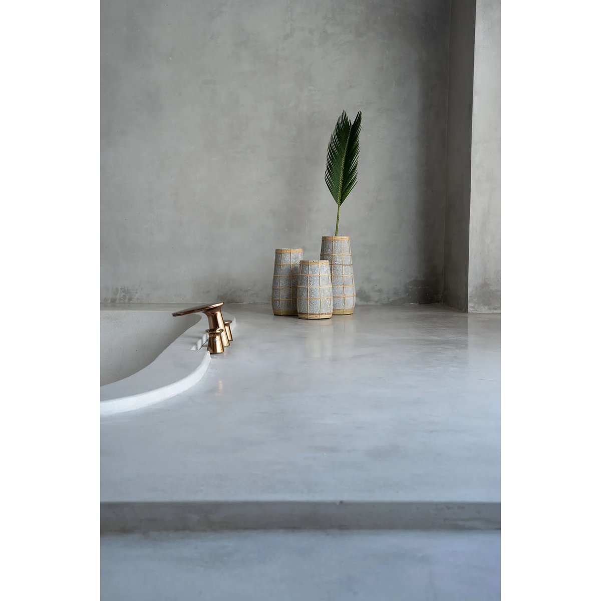 The Cutie Vase - Beton Naturel - M